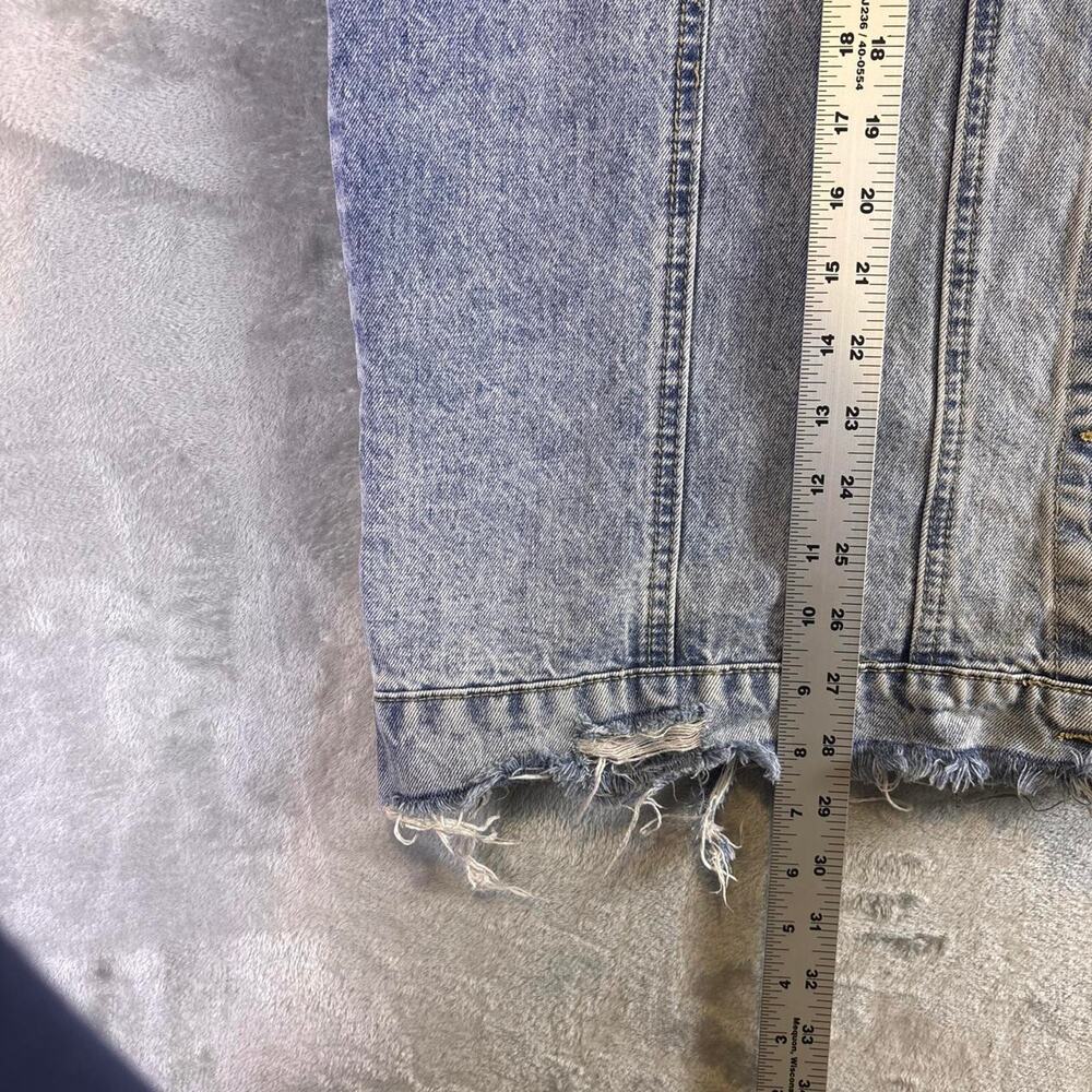I&B Distressed Denim Jacket Womens Medium Light Wash Cropped Frayed Grunge - Picture 5 of 6